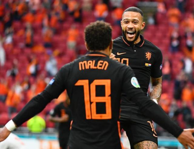 上调侃配文 上调侃配文